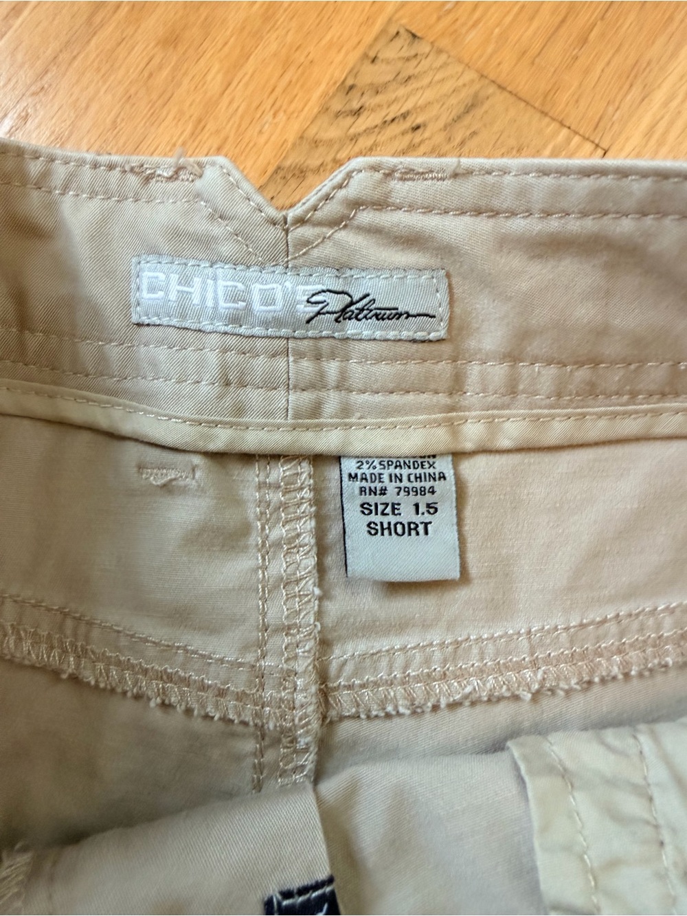 Ladies Size 1.5 Short "Chico's" Light Beige Chinos - Flared Leg GUC - Picture 2 of 7
